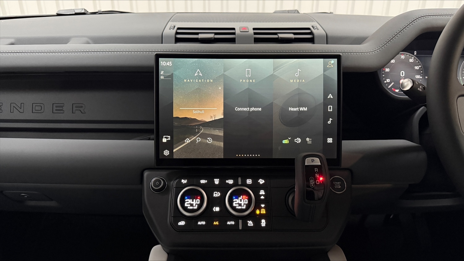 Used Land Rover Defender 2025 for sale - 78008570: Photo 14