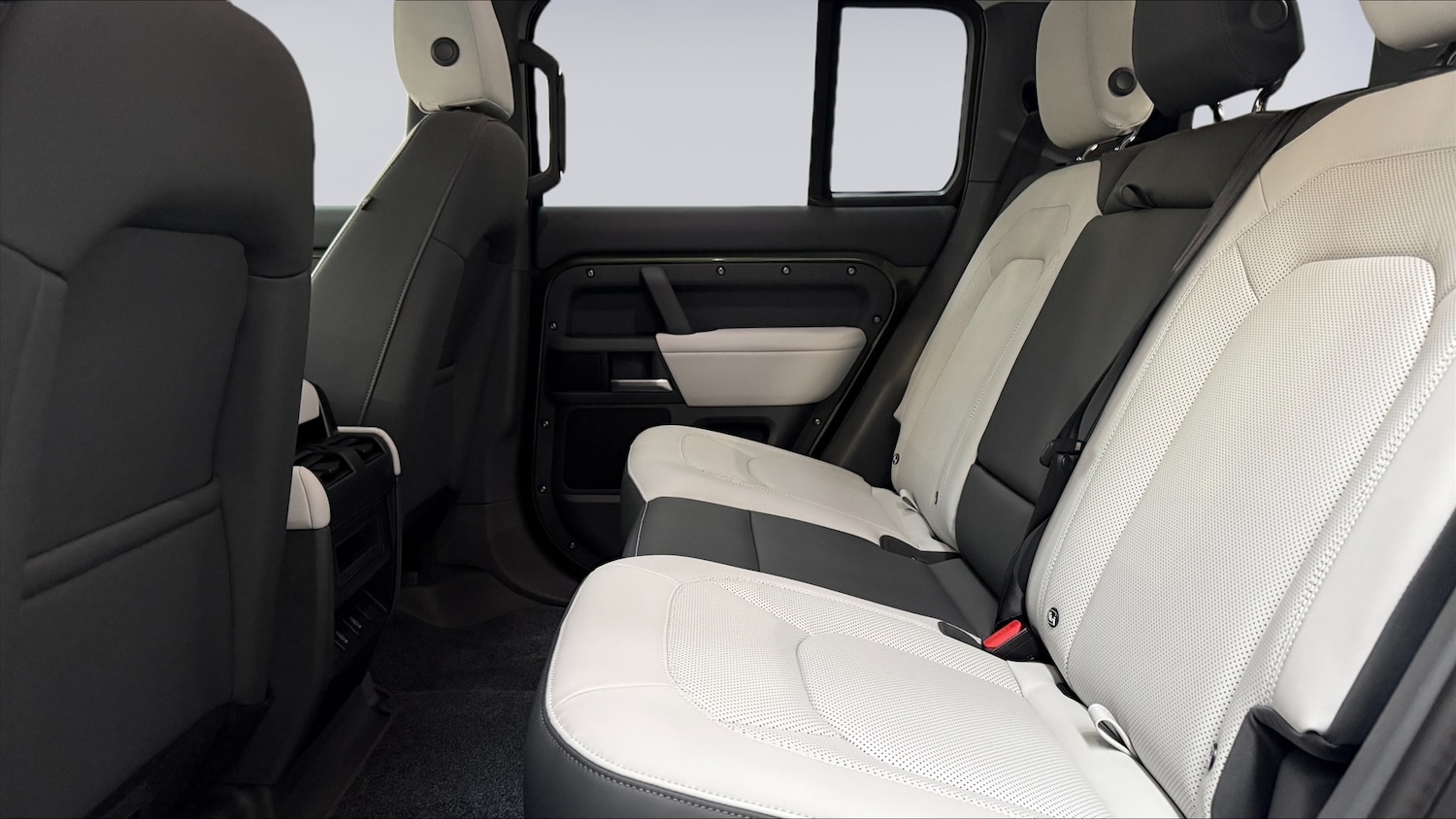 Used Land Rover Defender 2025 for sale - 78008570: Photo 4