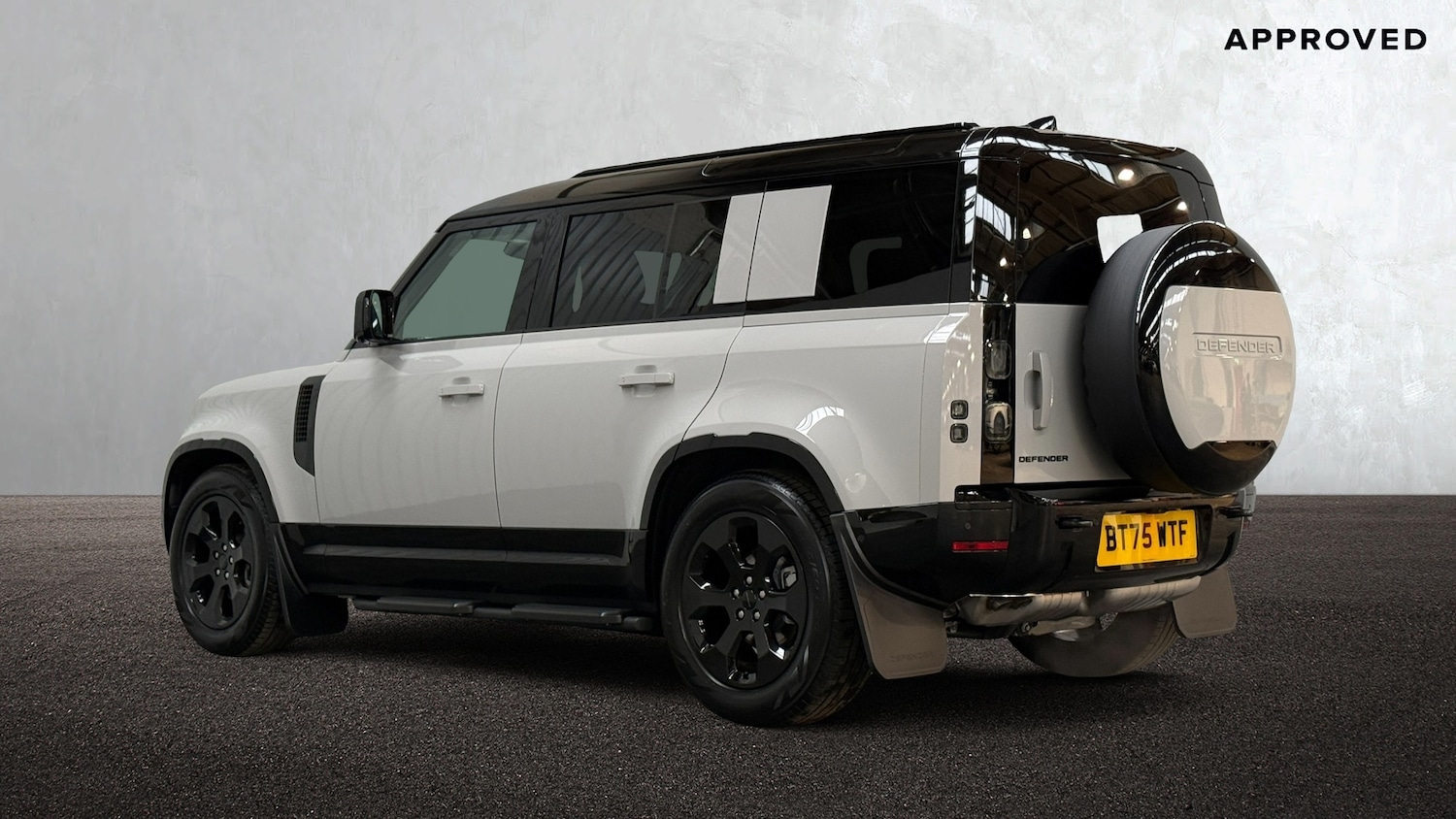 Used Land Rover Defender 2026 for sale - 77470359: Photo 2