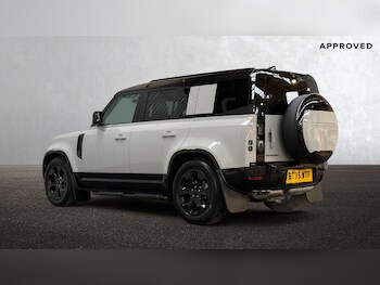 Used Land Rover Defender 2026 for sale - 77470359: Photo