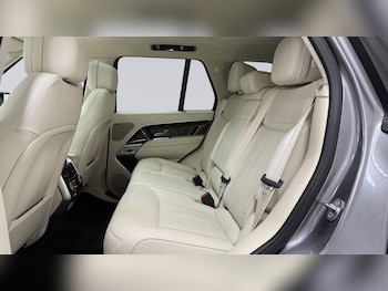 Used Land Rover Range Rover 2023 for sale - 75432366: Photo