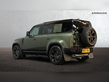 Used Land Rover Defender 2025 for sale - 77565378: Photo