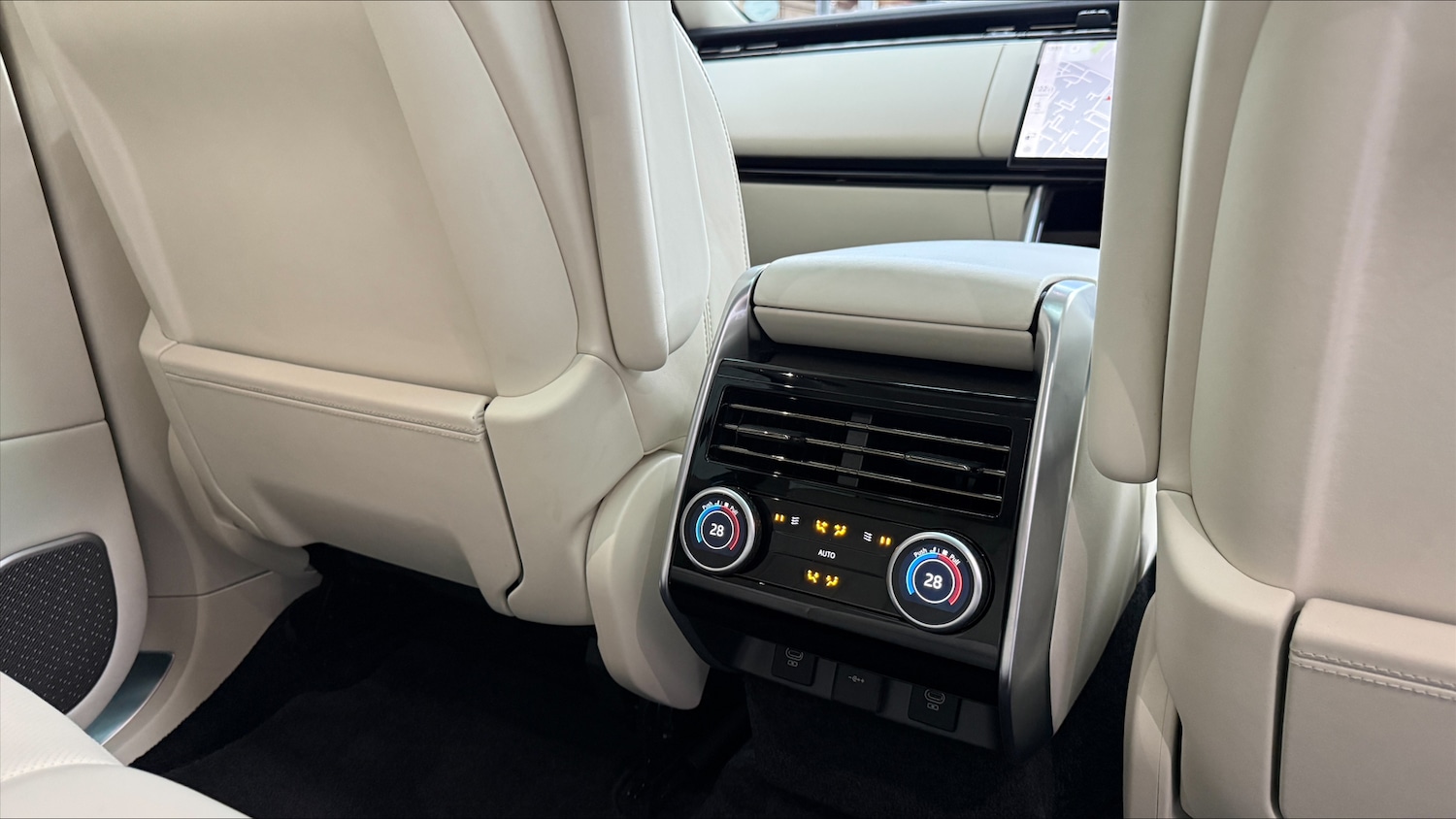 Used Land Rover Range Rover 2024 for sale - 77442084: Photo 18