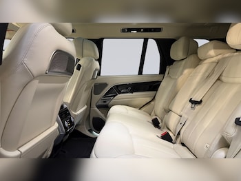Used Land Rover Range Rover 2025 for sale - 78463310: Photo