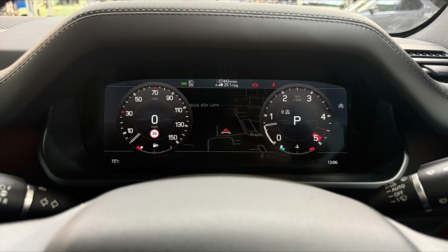 Used Land Rover Defender 2023 for sale - 77697801: Photo 16