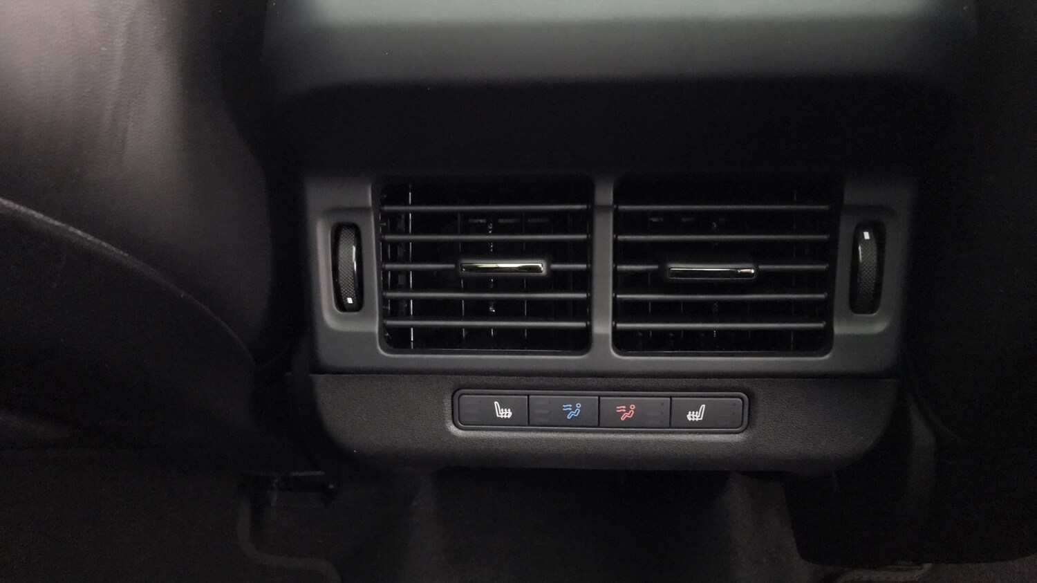 Used Land Rover Range Rover Evoque 2024 for sale - 78088158: Photo 18