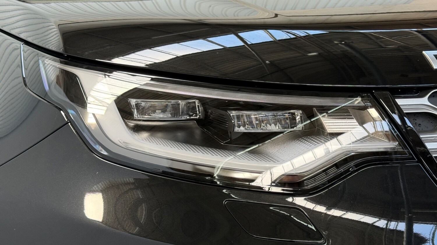 Used Land Rover Discovery 2025 for sale - 77809690: Photo 17