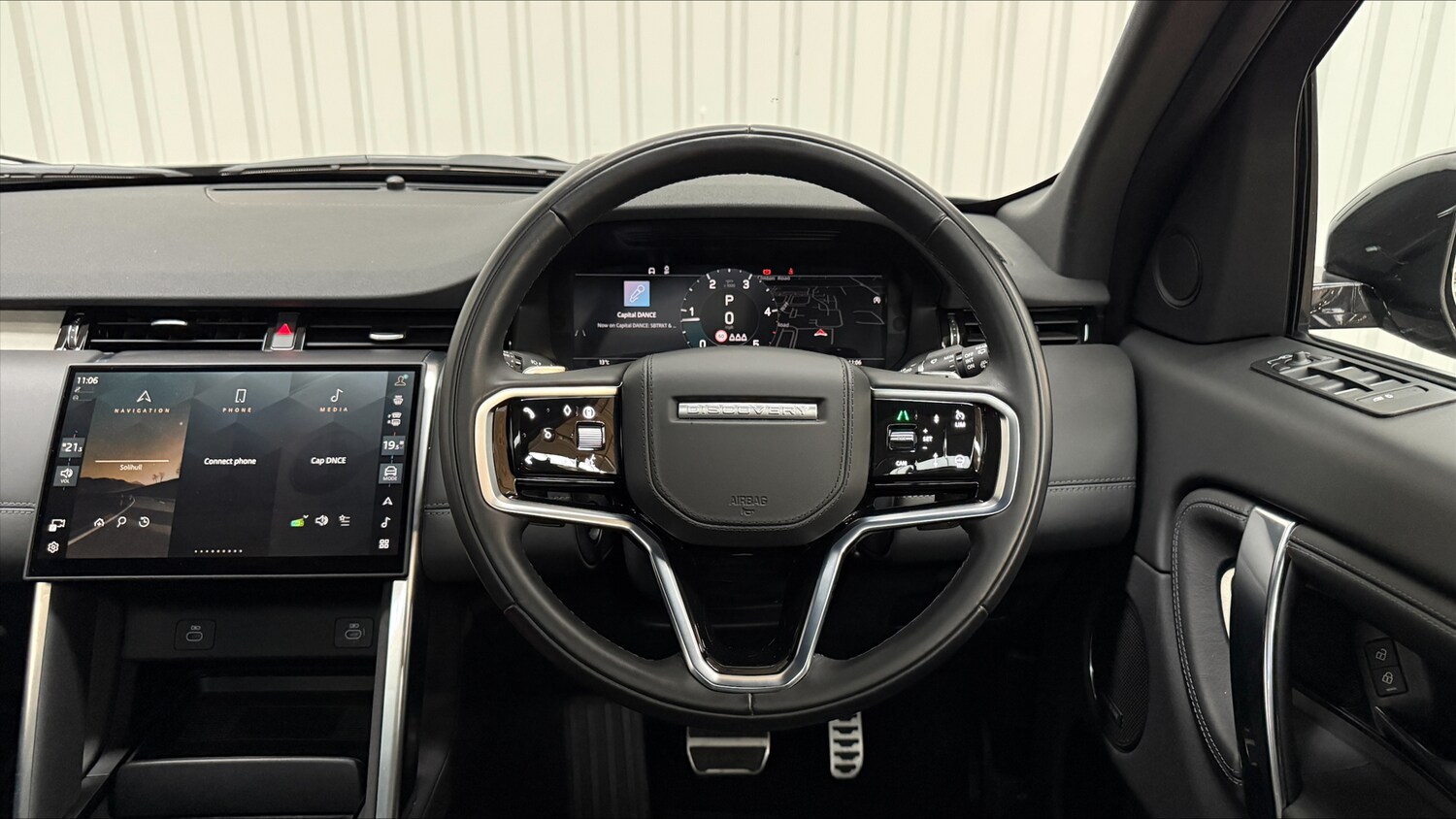 Used Land Rover Discovery Sport 2024 for sale - 77826215: Photo 15