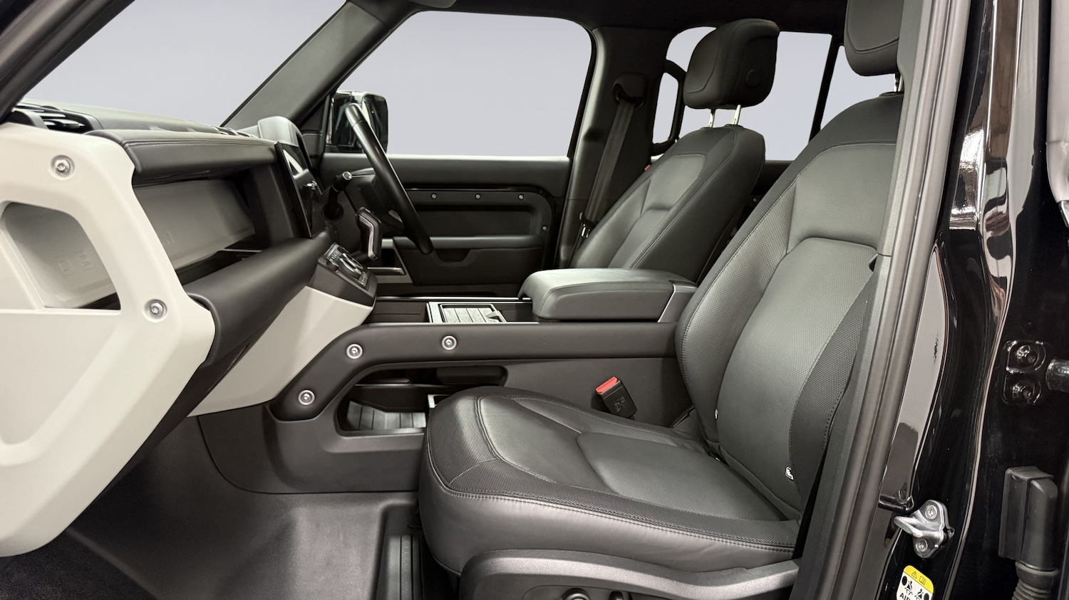 Used Land Rover Other 2023 for sale - 76033254: Photo 3