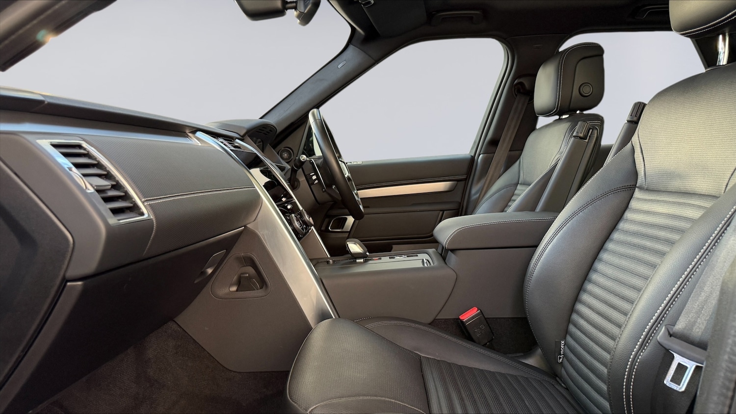 Used Land Rover Discovery 2022 for sale - 77739510: Photo 3