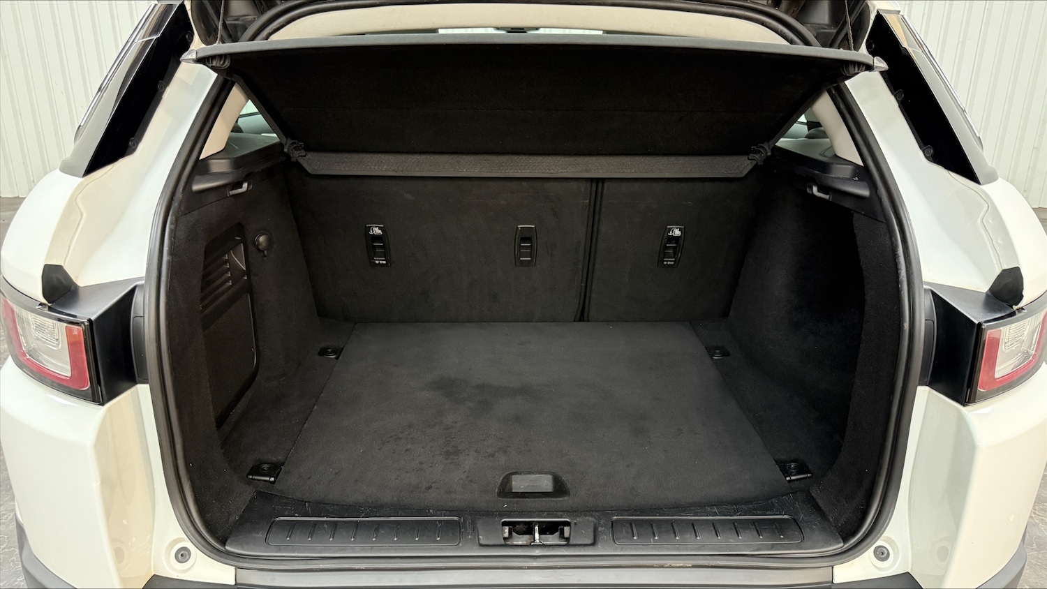 Used Land Rover Range Rover Evoque 2017 for sale - 76937336: Photo 10