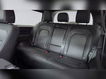 Used Land Rover Defender 90 2023 for sale - 79633317: Photo