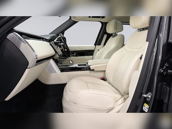 Used Land Rover Range Rover 2025 for sale - 76176059: Photo