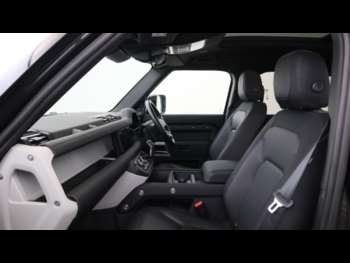 Used Land Rover Defender 2023 for sale - 75104041: Photo