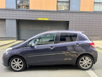 Used Toyota Yaris 2012 for sale - 78417348: Photo