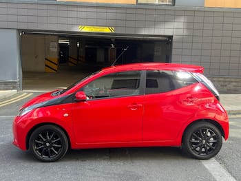 Used Toyota AYGO 2017 for sale - 79725961: Photo