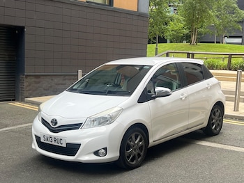 Used Toyota Yaris 2013 for sale - 78902374: Photo