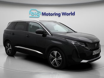 Peugeot - 5008