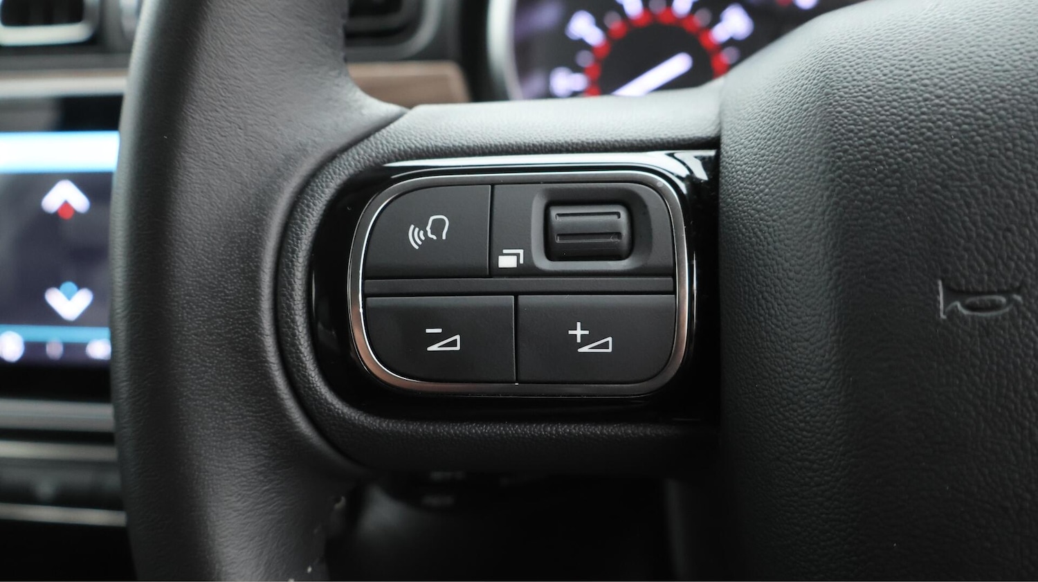 Used Citroen C3 2023 for sale - 76109714: Photo 23