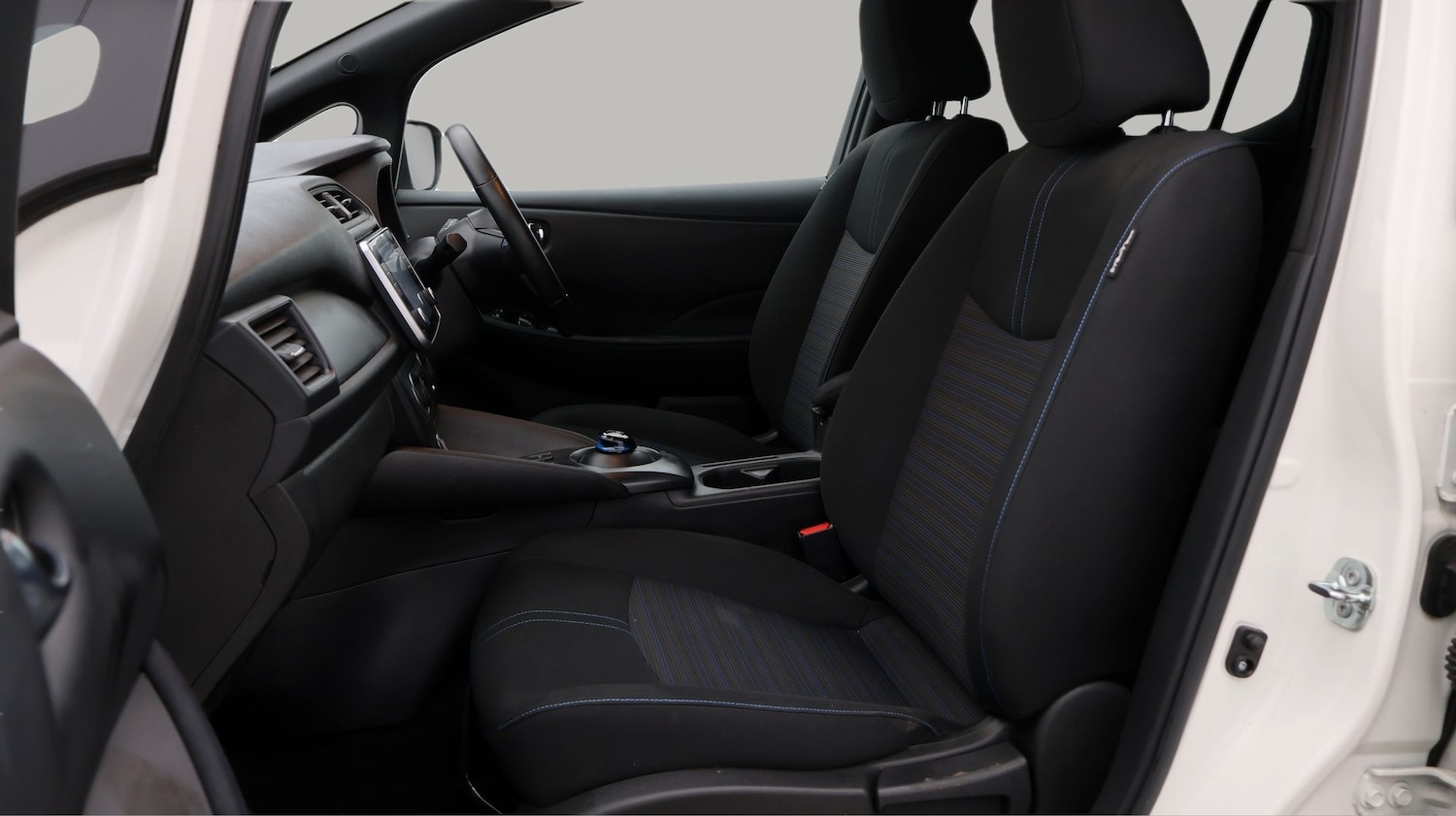 Used Nissan Leaf 2023 for sale - 77582443: Photo 14