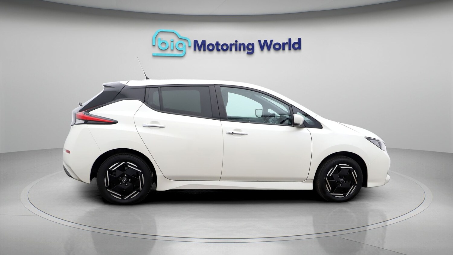 Used Nissan Leaf 2023 for sale - 77582443: Photo 8