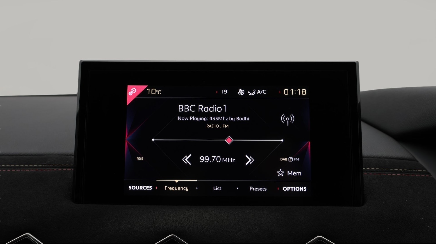 Used DS Automobiles DS 3 Crossback 2021 for sale - 77201594: Photo 11