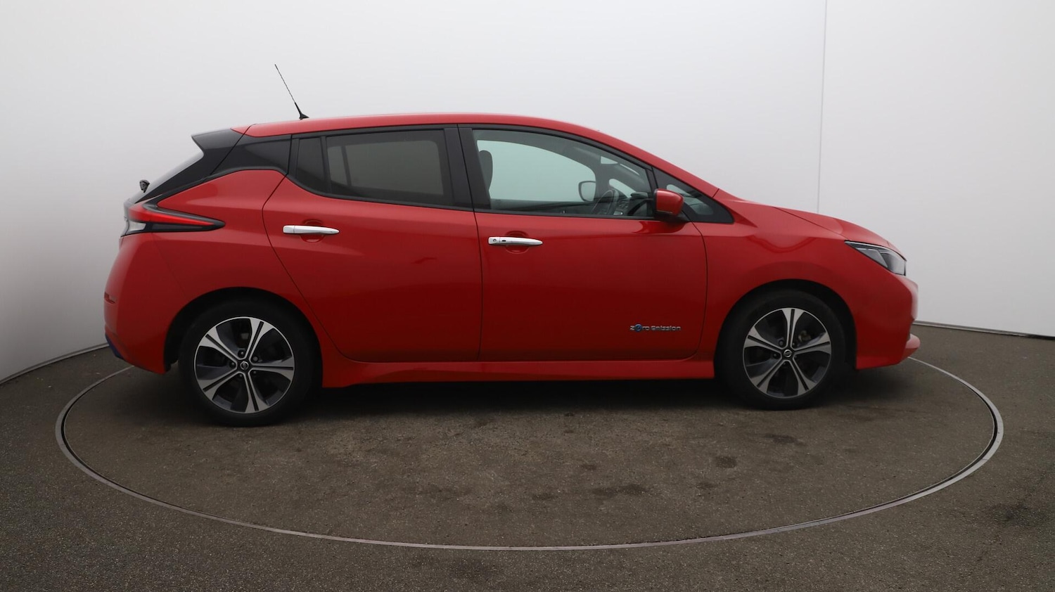 Used Nissan Leaf 2019 for sale - 76071821: Photo 51