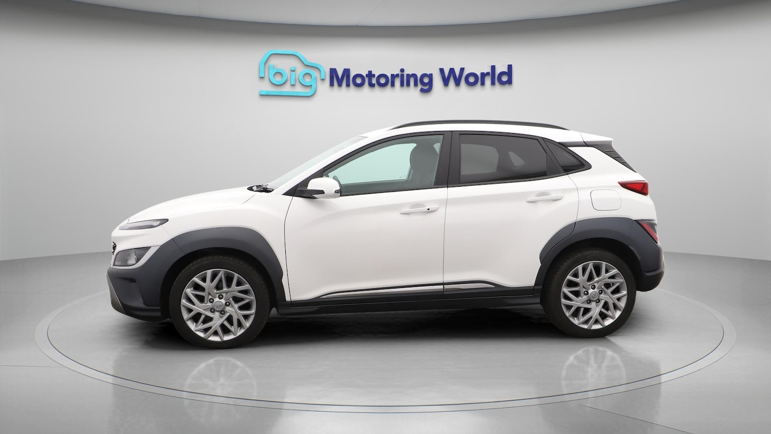 Used Hyundai KONA 2021 for sale - 76122602: Photo 5