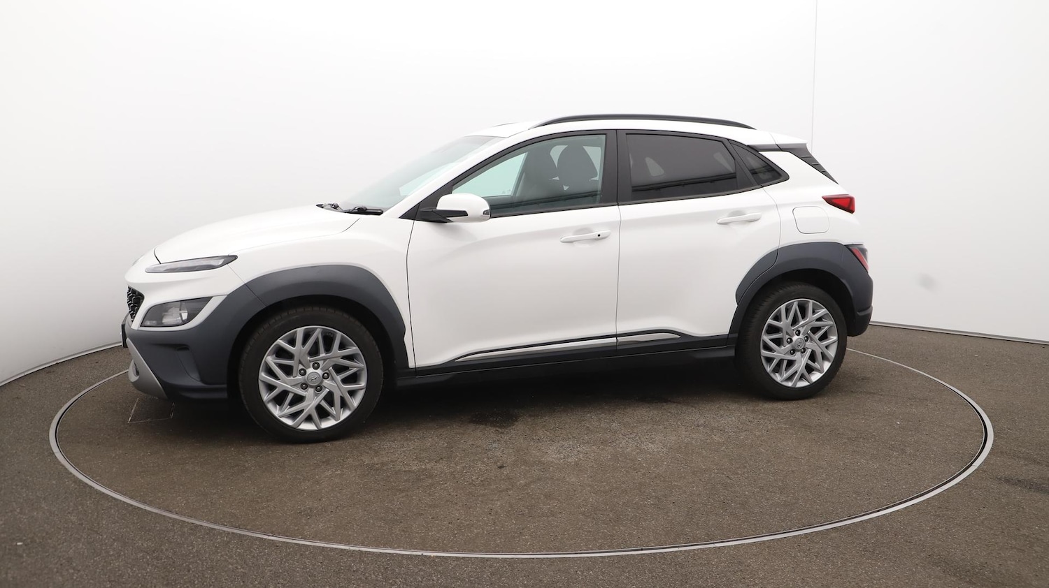 Used Hyundai KONA 2021 for sale - 76122602: Photo 67