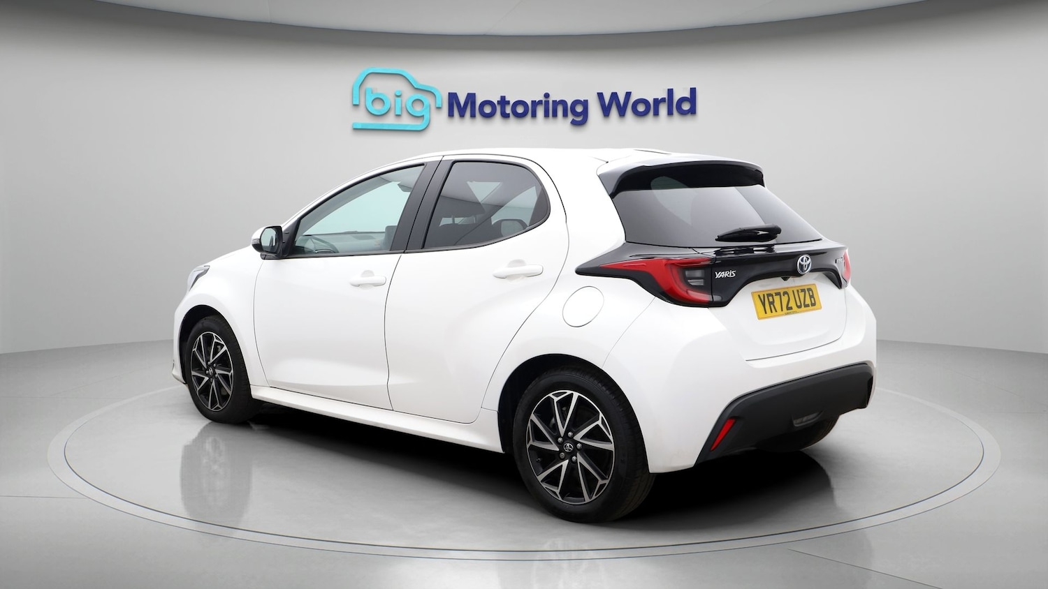 Used Toyota Yaris 2023 for sale - 77677045: Photo 5