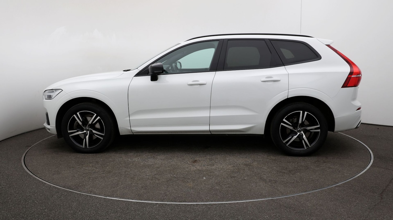 Used Volvo XC60 2020 for sale - 76809485: Photo 57