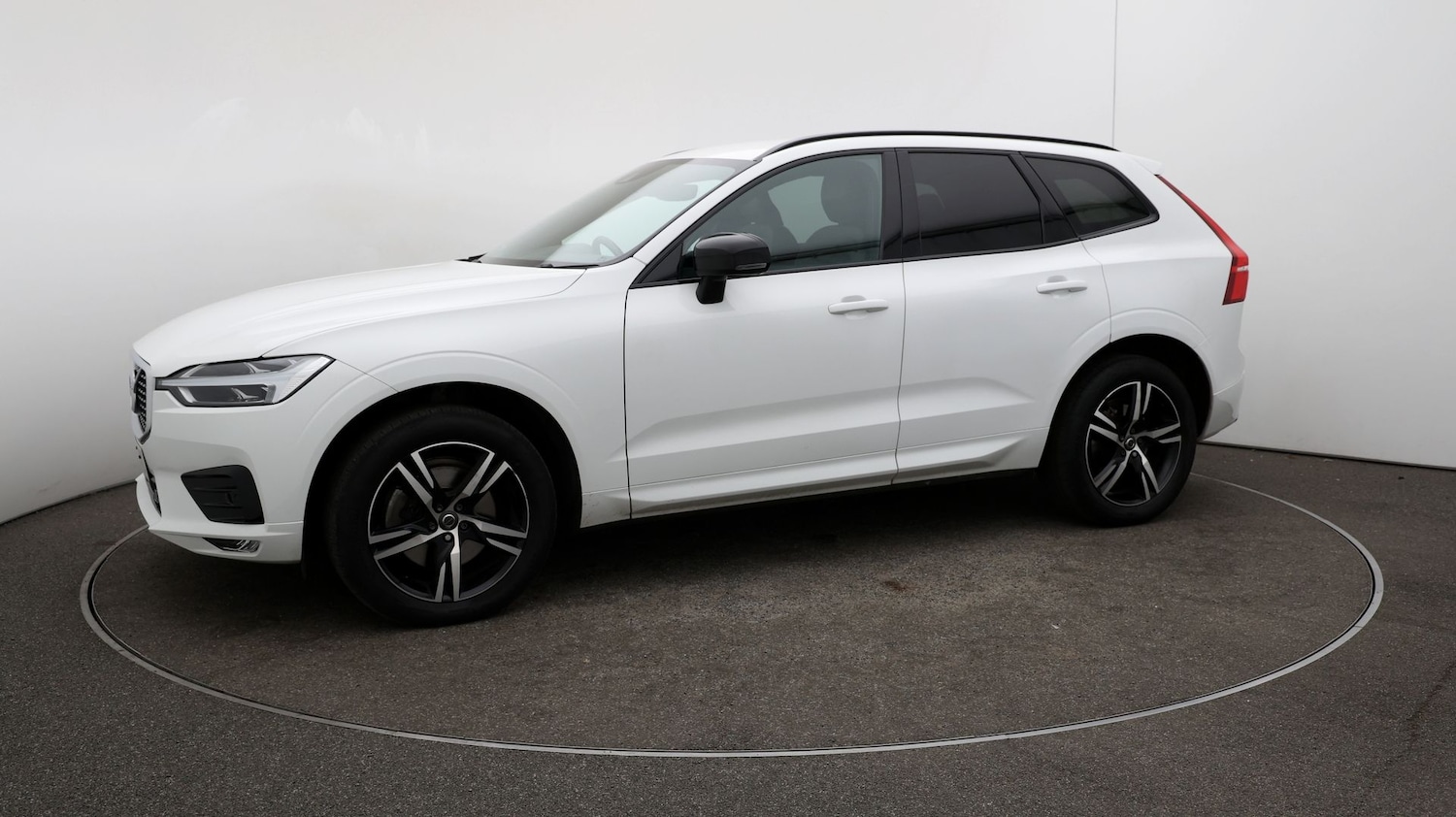Used Volvo XC60 2020 for sale - 76809485: Photo 60
