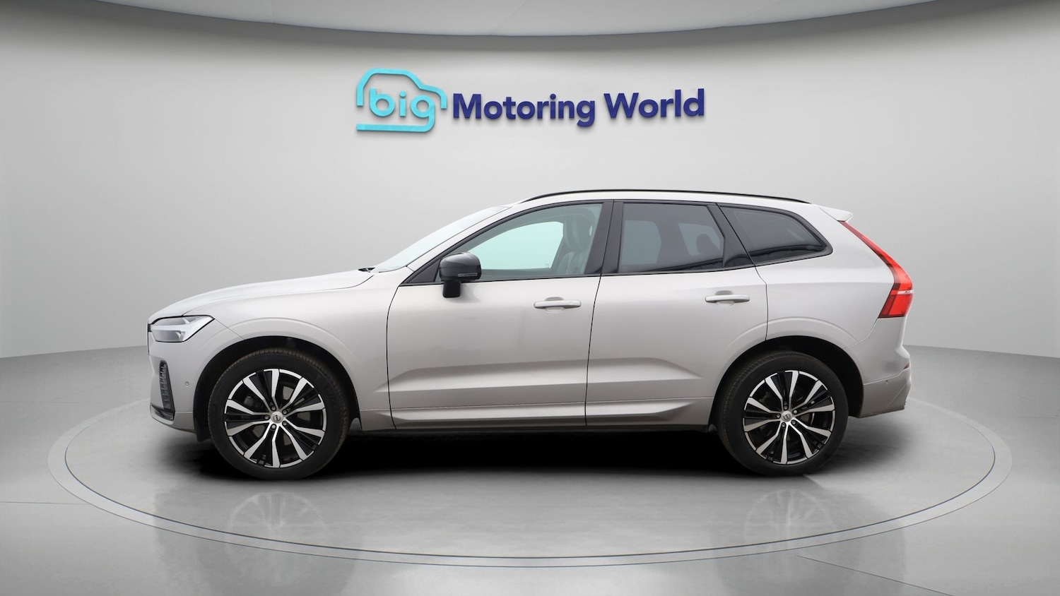 Used Volvo XC60 2023 for sale - 77591229: Photo 4
