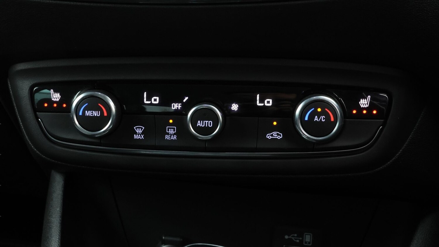 Used Vauxhall Crossland 2022 for sale - 77181603: Photo 12