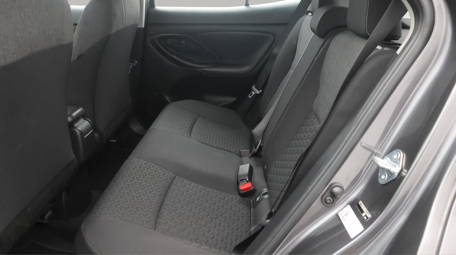 Used Toyota Yaris Cross 2024 for sale - 76389117: Photo 17