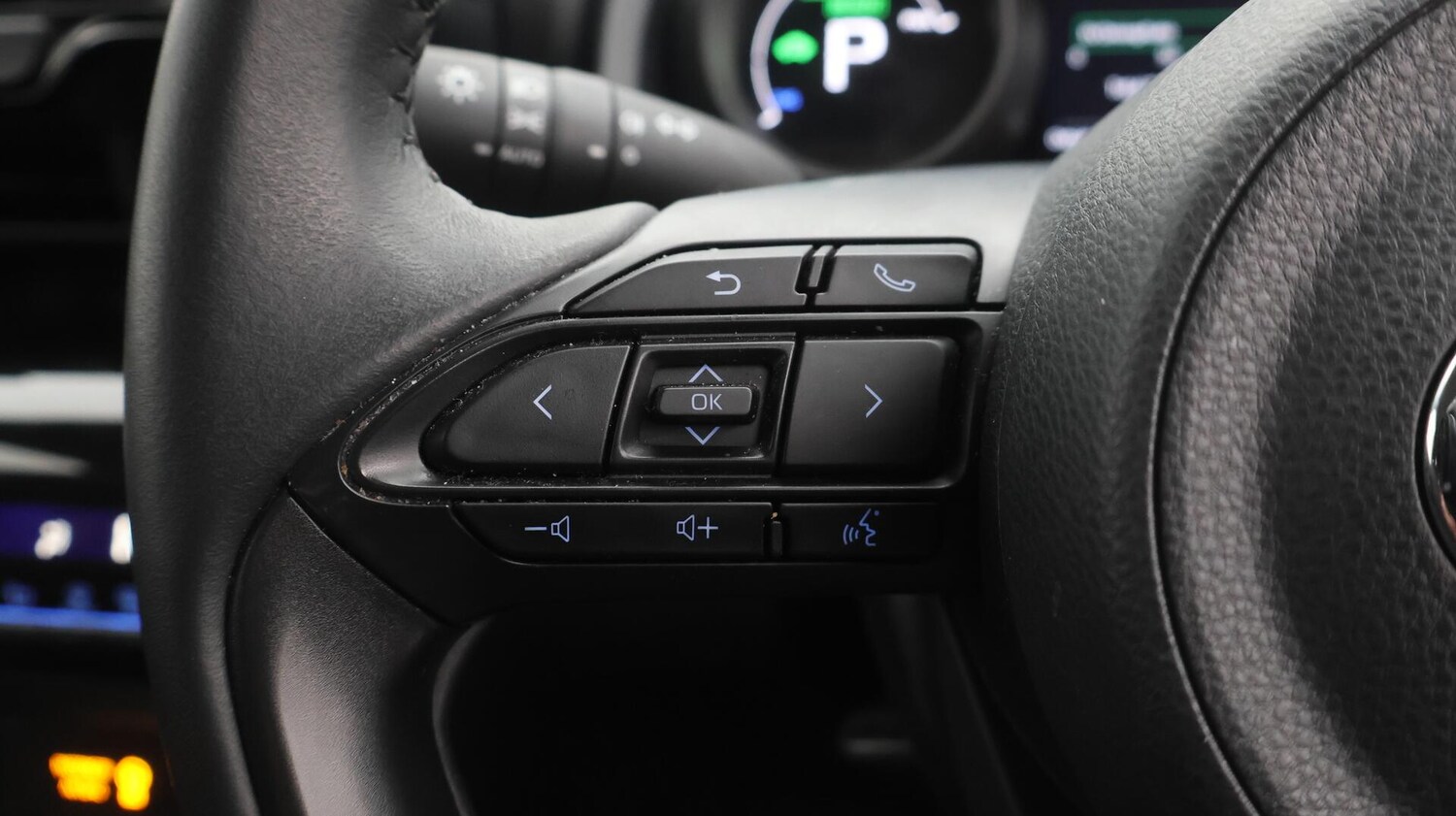 Used Toyota Yaris Cross 2024 for sale - 76389117: Photo 26