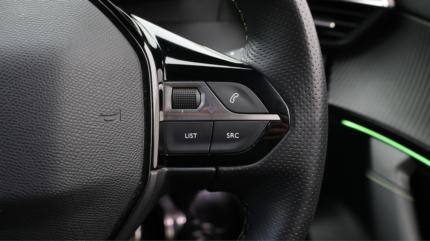 Used Peugeot 2008 2022 for sale - 76537727: Photo 27