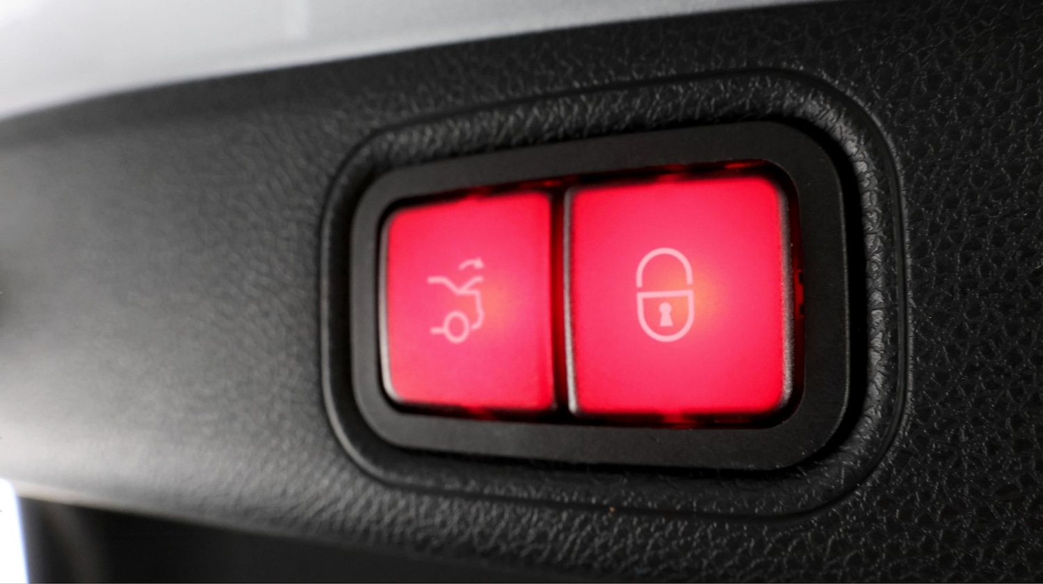 Used Mercedes-Benz E Class 2017 for sale - 77528779: Photo 27