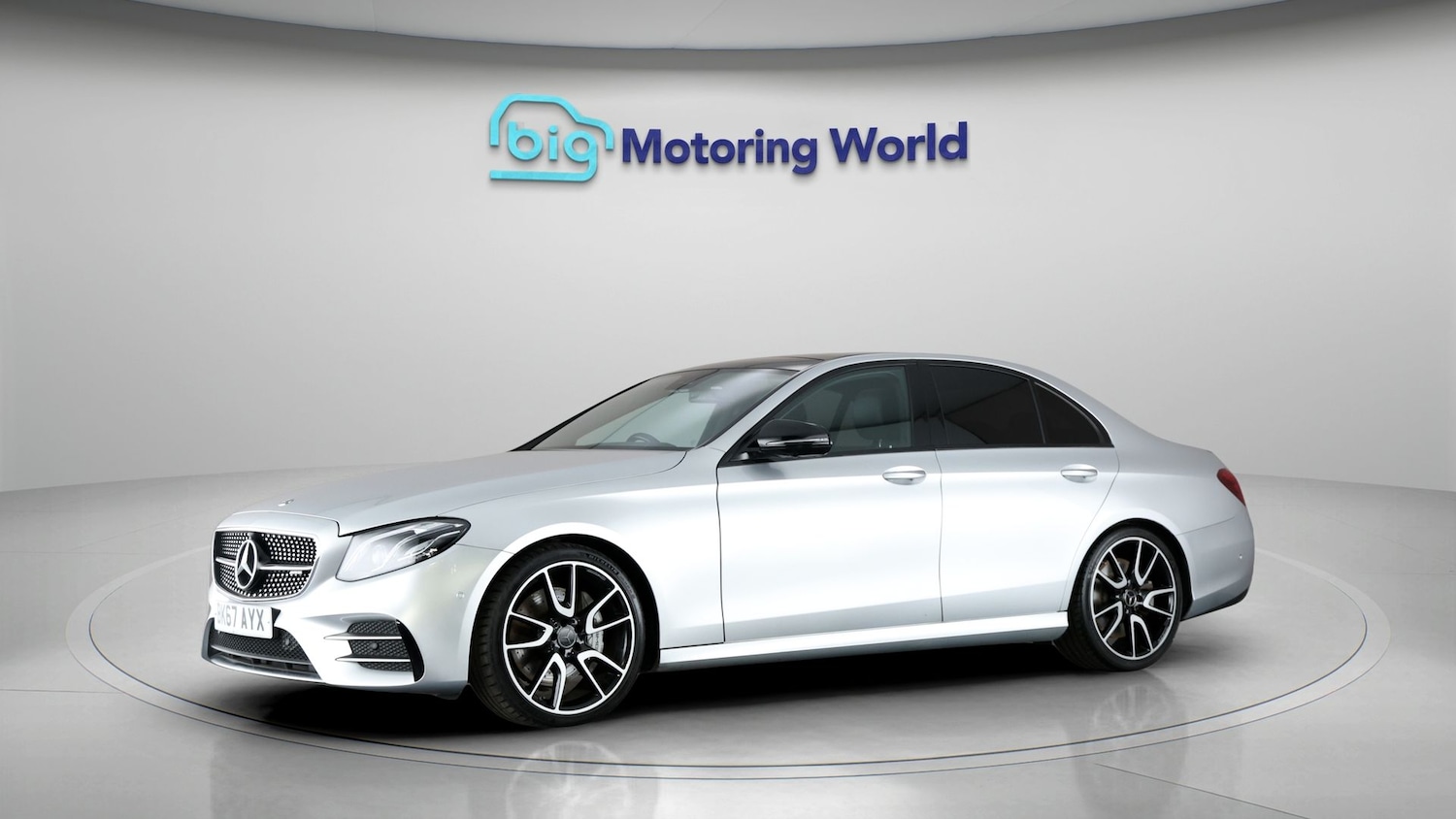 Used Mercedes-Benz E Class 2017 for sale - 77528779: Photo 3