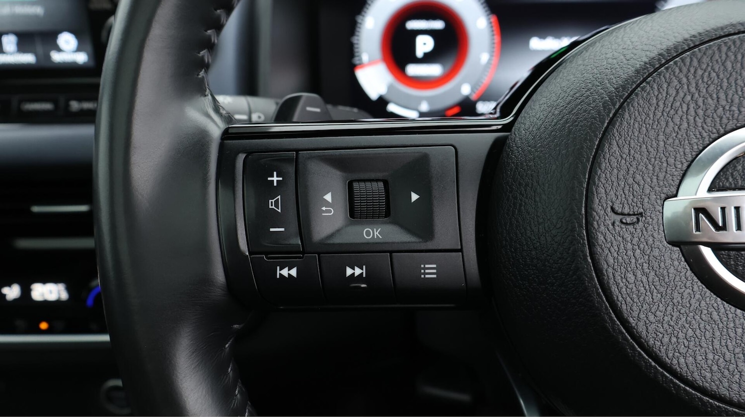 Used Nissan Qashqai 2022 for sale - 76240199: Photo 25