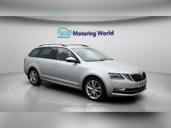 Used Skoda Octavia 2020 for sale - 76247590: Photo 2