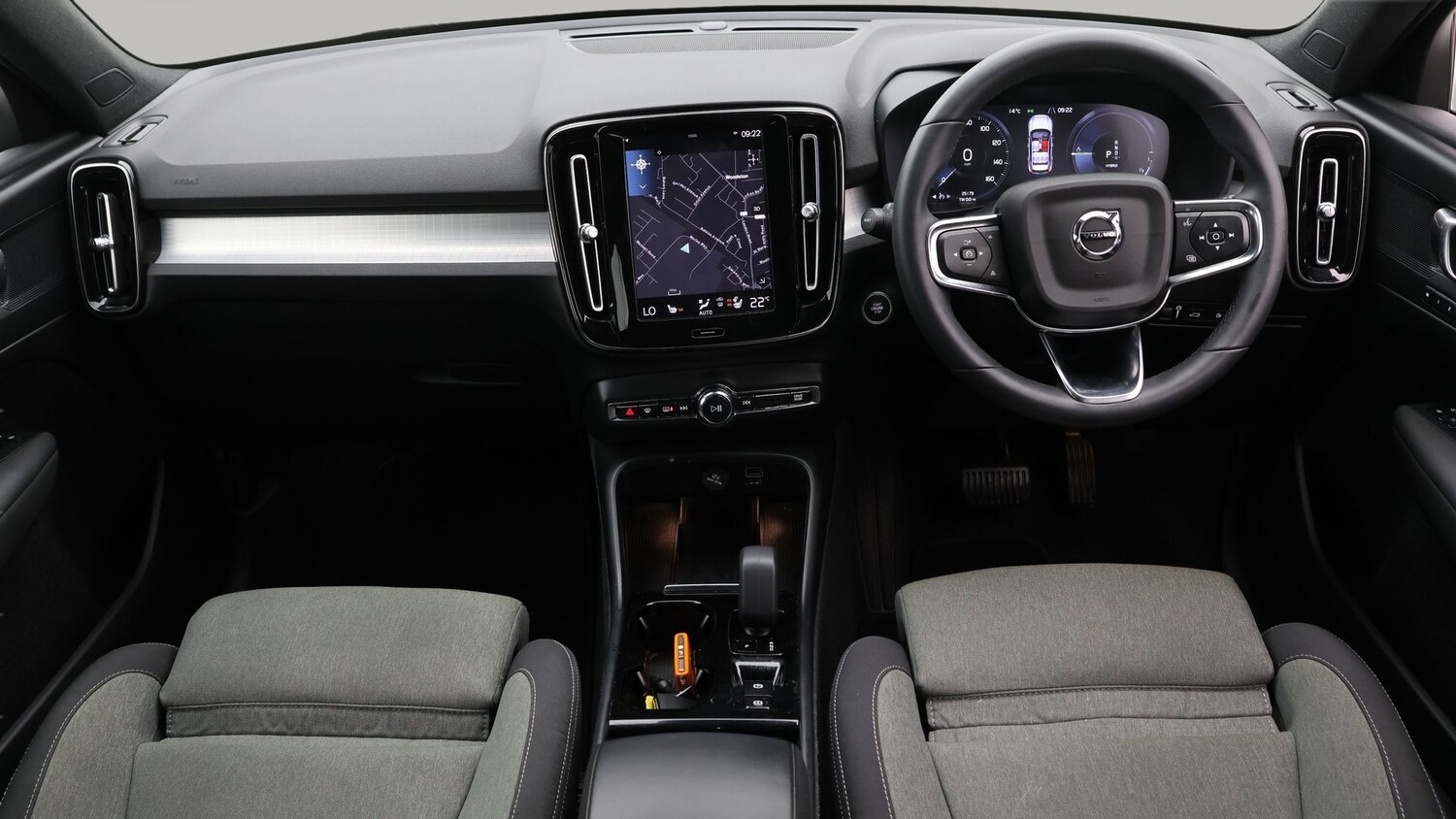 Used Volvo XC40 2022 for sale - 77248055: Photo 13