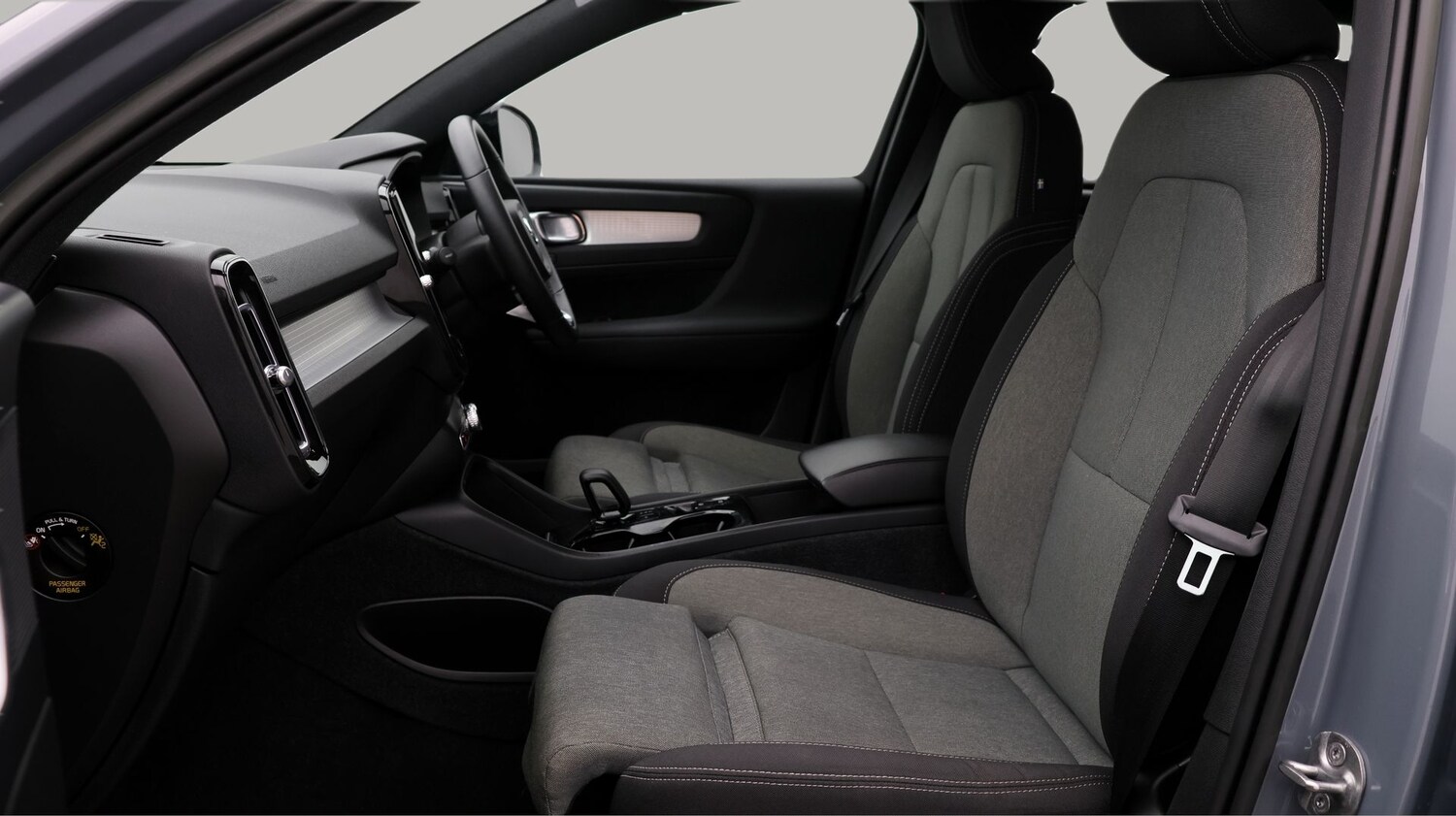 Used Volvo XC40 2022 for sale - 77248055: Photo 14