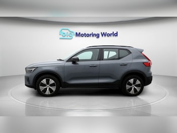 Used Volvo XC40 2022 for sale - 77248055: Photo