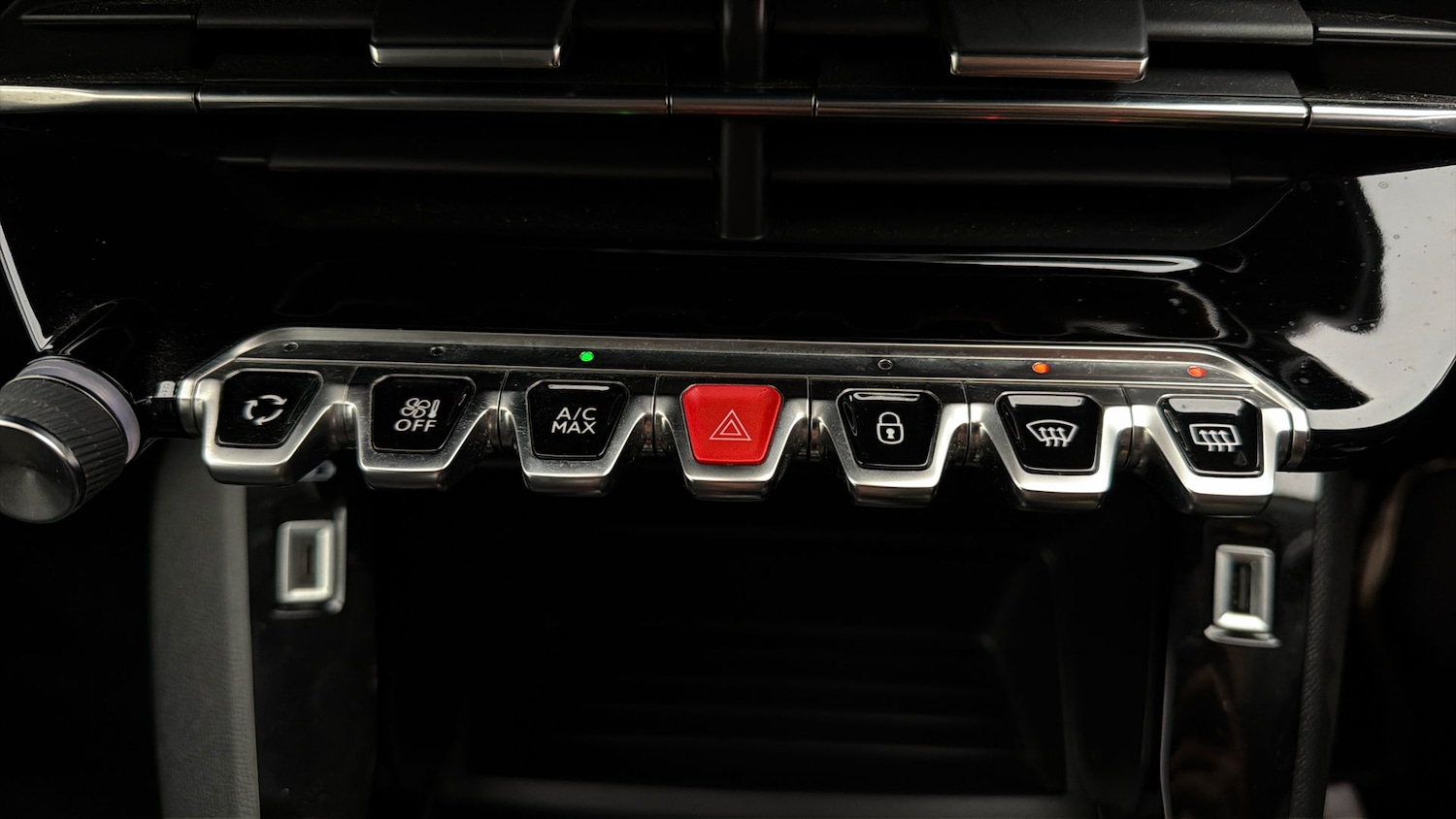 Used Peugeot 2008 2021 for sale - 78150778: Photo 3