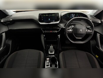 Used Peugeot E-2008 2021 for sale - 78150778: Photo
