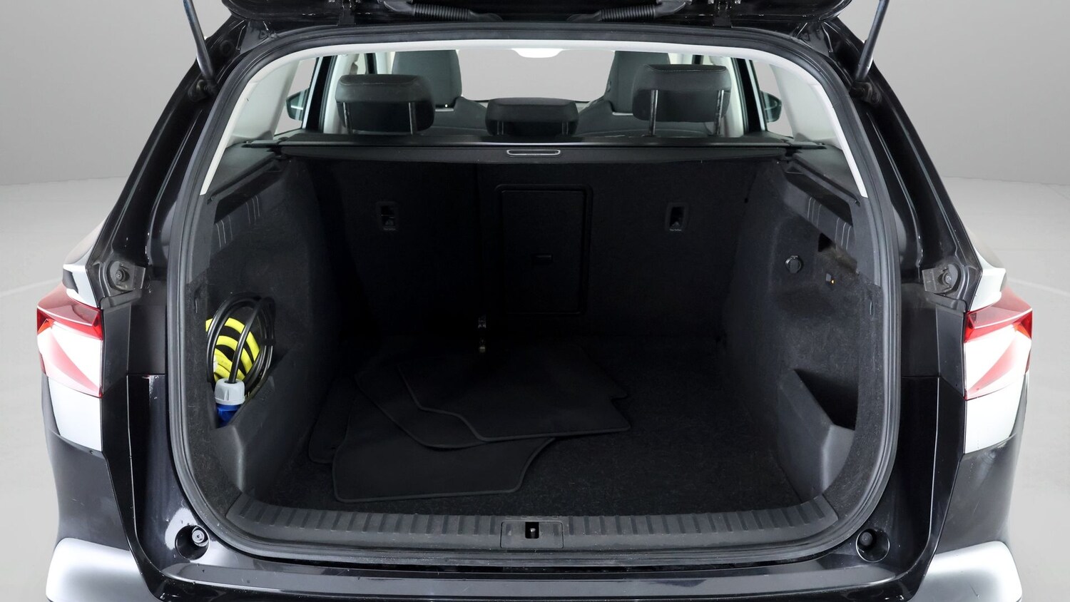 Used Skoda Enyaq 2023 for sale - 77662015: Photo 16