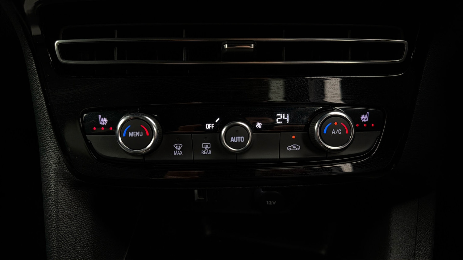 Used Vauxhall Mokka 2023 for sale - 78162091: Photo 11