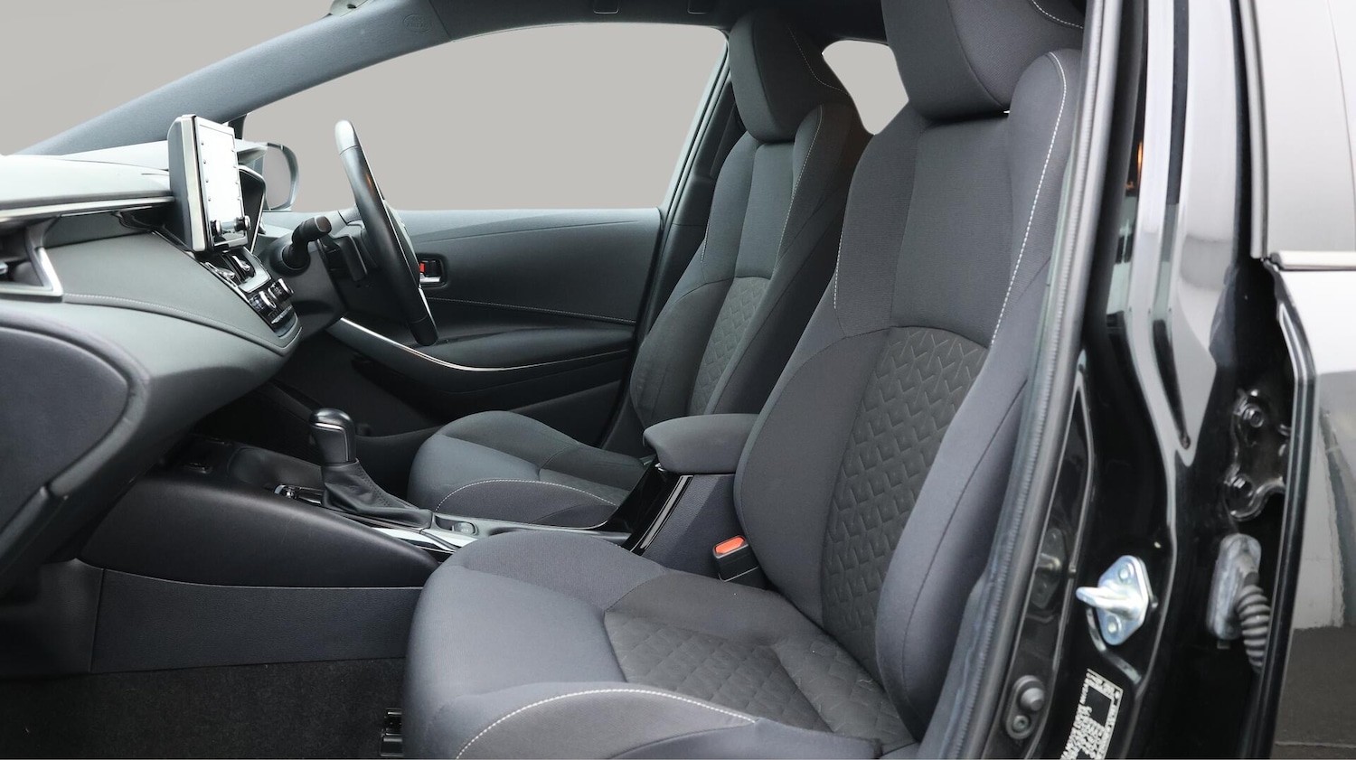 Used Toyota Corolla 2020 for sale - 76199652: Photo 15