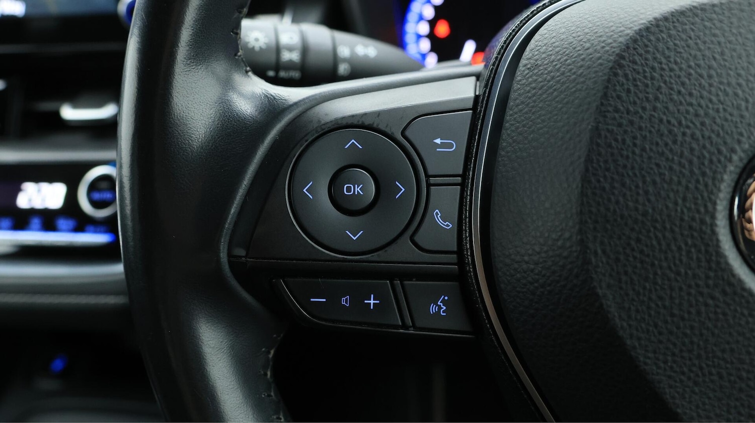 Used Toyota Corolla 2020 for sale - 76199652: Photo 26